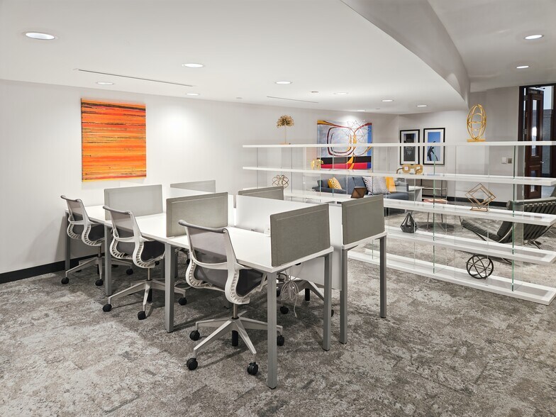 More Photos Of 12600 Deerfield Pky, Alpharetta Coworking Space