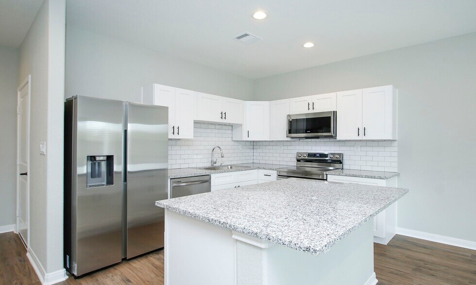 More Photos Of 14010 Longstreet rd, Willis Apartments For Sale