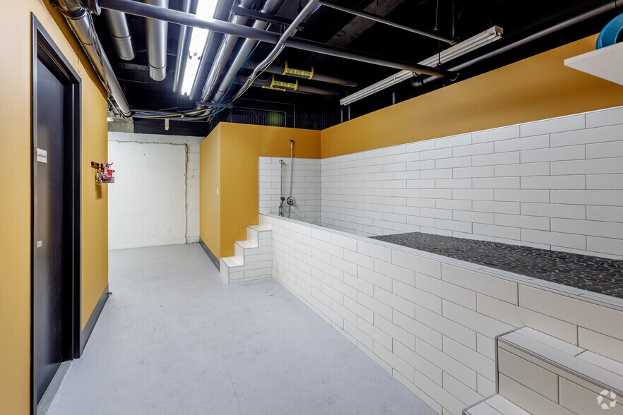 More Photos Of 909 Walnut St, Kansas City Apartments For Lease