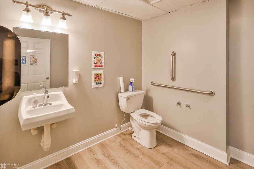 More Photos Of 1248 W Hamilton St, Allentown Office For Sale