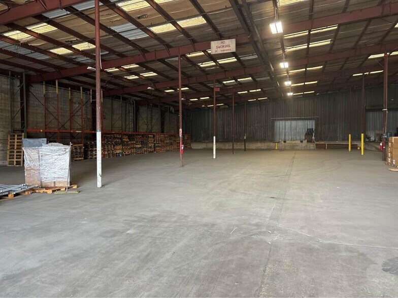 More Photos Of 1333 Haines St, Jacksonville Warehouse For Lease