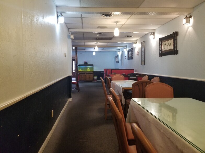 More Photos Of 1105 26th Ave, Greeley Restaurant For Sale