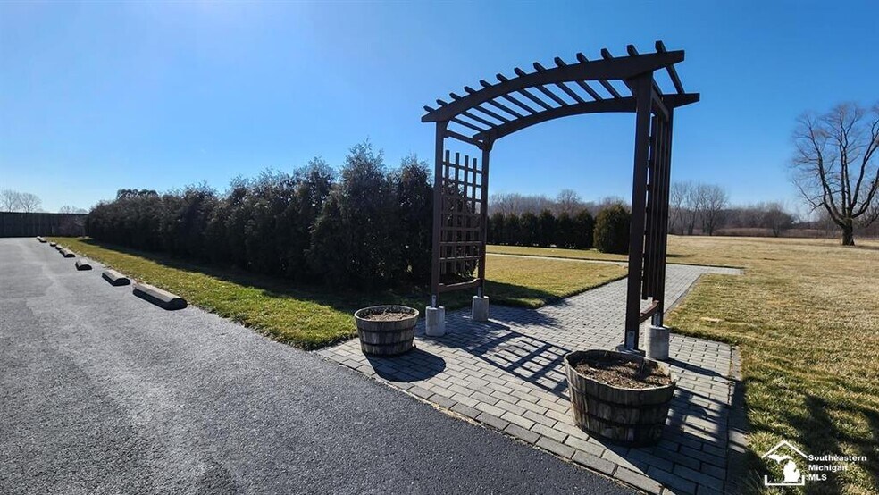 More Photos Of 12375 S Telegraph Rd, La Salle Specialty For Sale