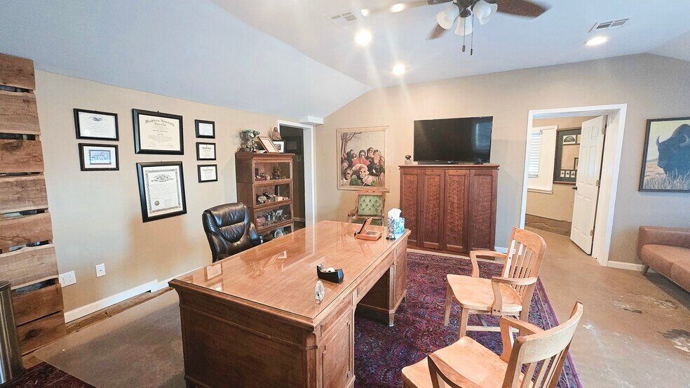 More Photos Of 1801 S National, Fort Scott Convenience Store For Sale