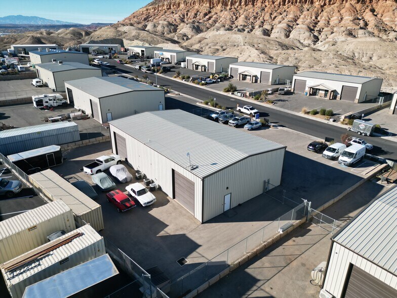 More Photos Of 1456 E Hillcrest Dr, Washington Industrial For Sale