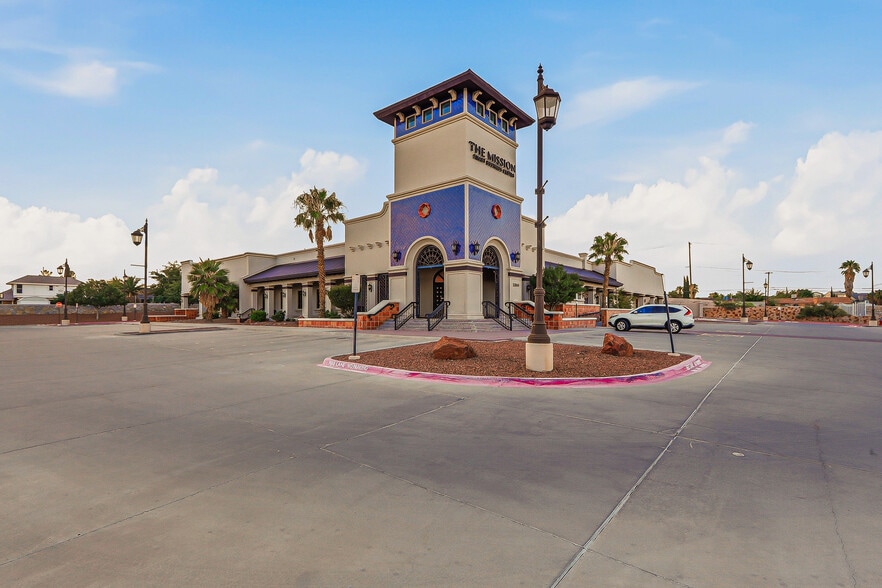 Primary Photo Of 11860 Vista del Sol Dr, El Paso Medical For Sale