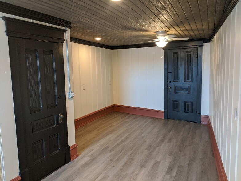 More Photos Of 8 Court St, Jackson Loft Creative Space For Lease