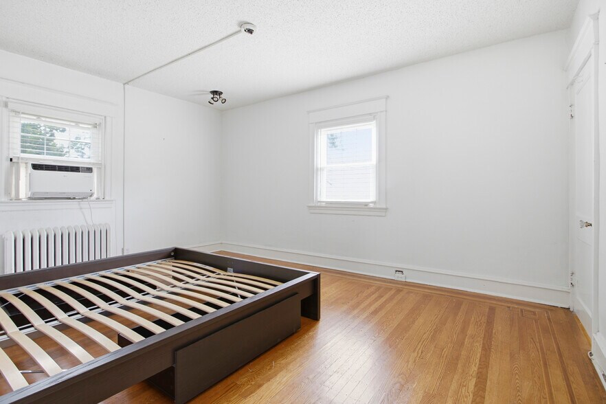 More Photos Of 678 Ferne Blvd, Drexel Hill Office For Sale