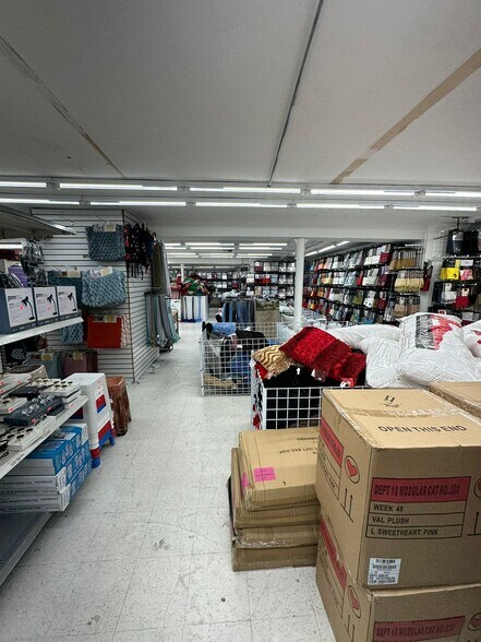 More Photos Of 1787-1793 Broadway, Brooklyn Storefront For Sale