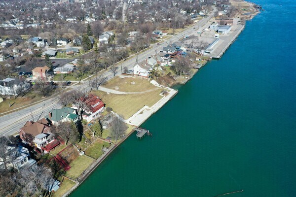 More Photos Of 2444 Military St, Port Huron Land For Sale