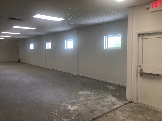 More Photos Of 1102 S Us Highway 1, Fort Pierce Storefront Retail Office For Sale