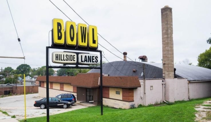 Primary Photo Of 1400 13th St, Racine Bowling Alley For Sale