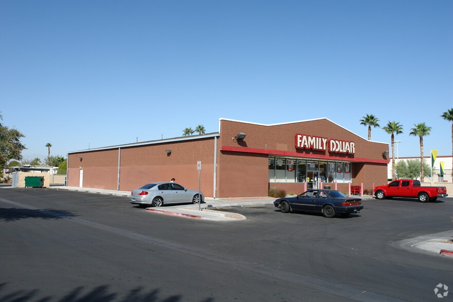 More Photos Of 850 N Lamb Blvd, Las Vegas Freestanding For Sale