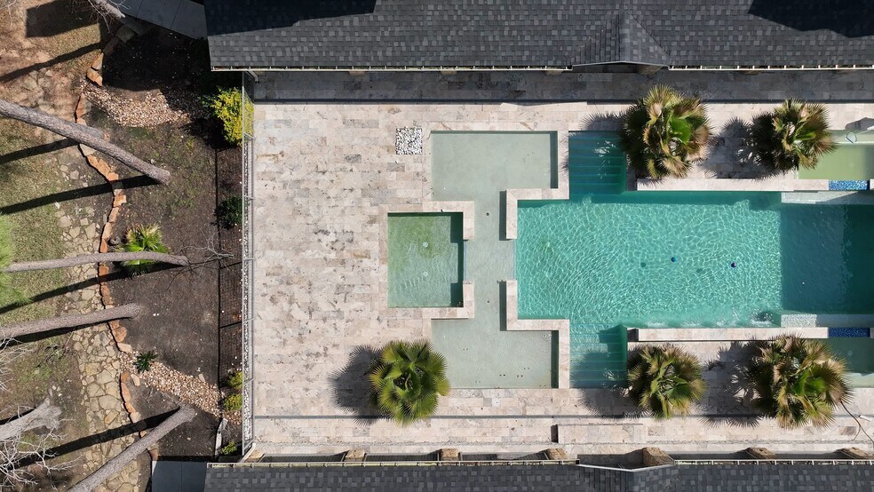 More Photos Of 12455 Melville Dr, Montgomery Apartments For Sale