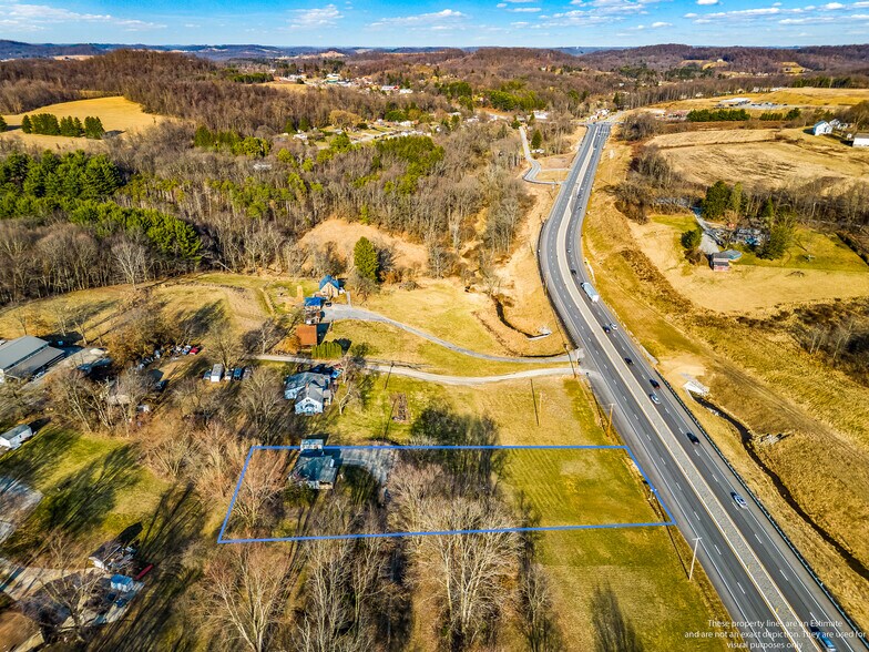 More Photos Of 117 Allemande Ln, Valencia Specialty For Sale