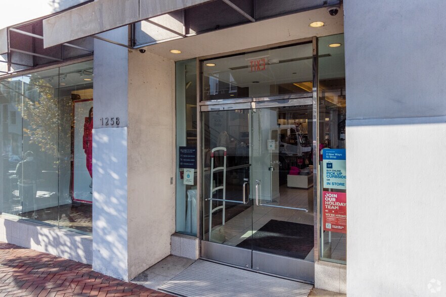 More Photos Of 1258 Wisconsin Ave NW, Washington Storefront For Lease