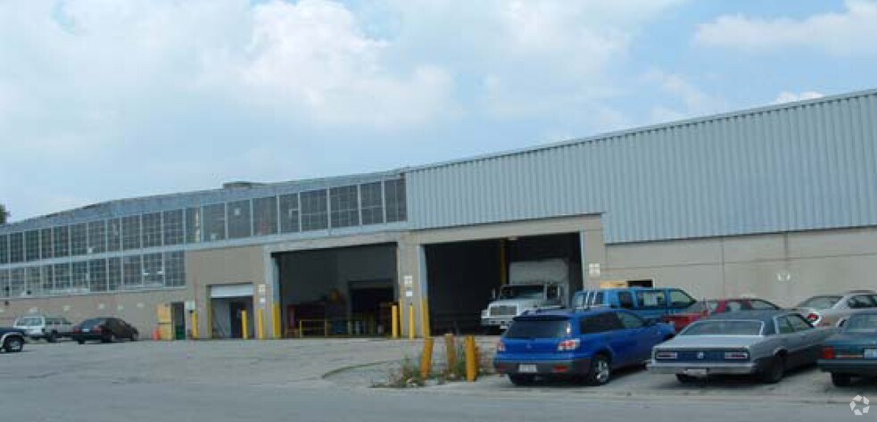 Primary Photo Of 136 W Commercial Ave, Addison Manufacturing For Sale