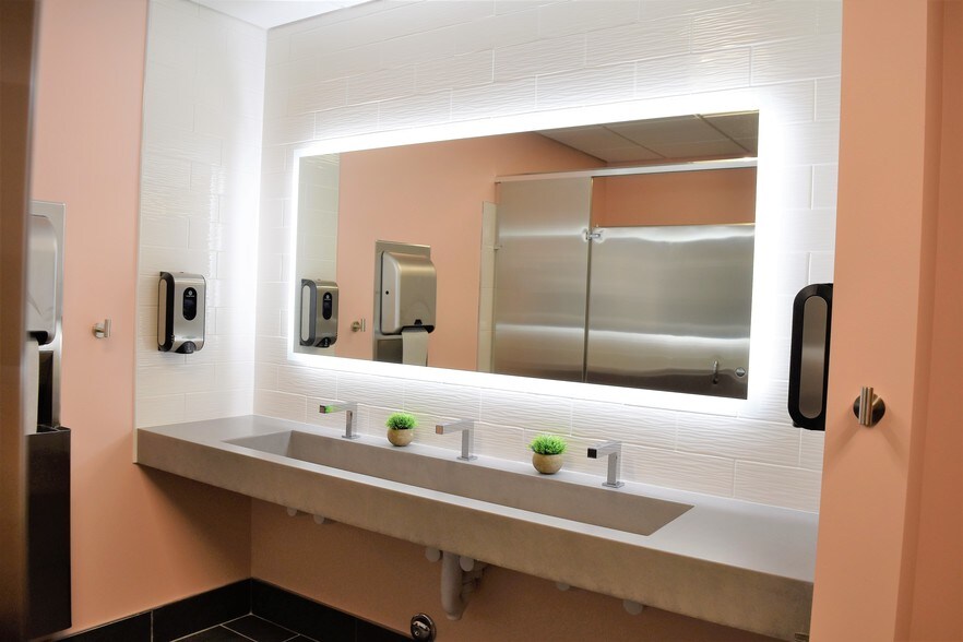 More Photos Of 101 S Elm St, Greensboro Office For Lease