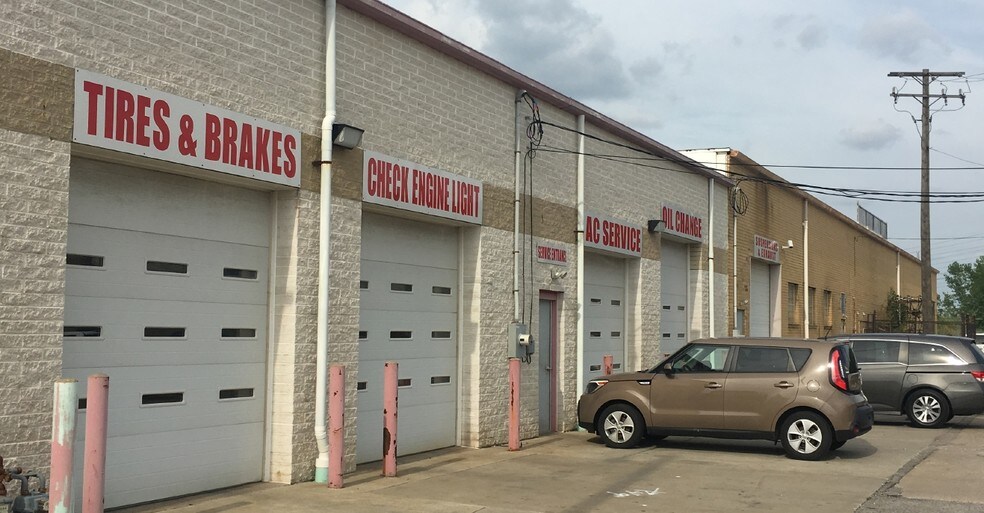 More Photos Of 5305 W 130th St, Parma Warehouse For Sale