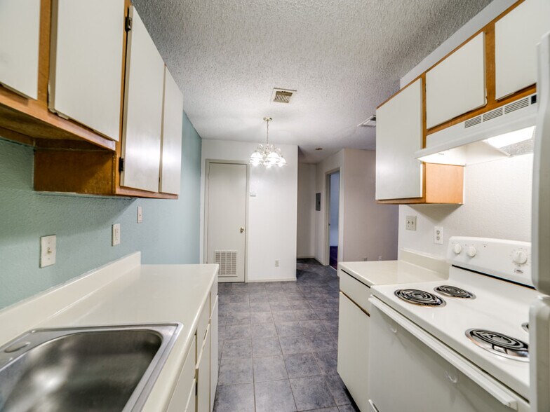 More Photos Of 7737 Skolout St, San Antonio Apartments For Sale