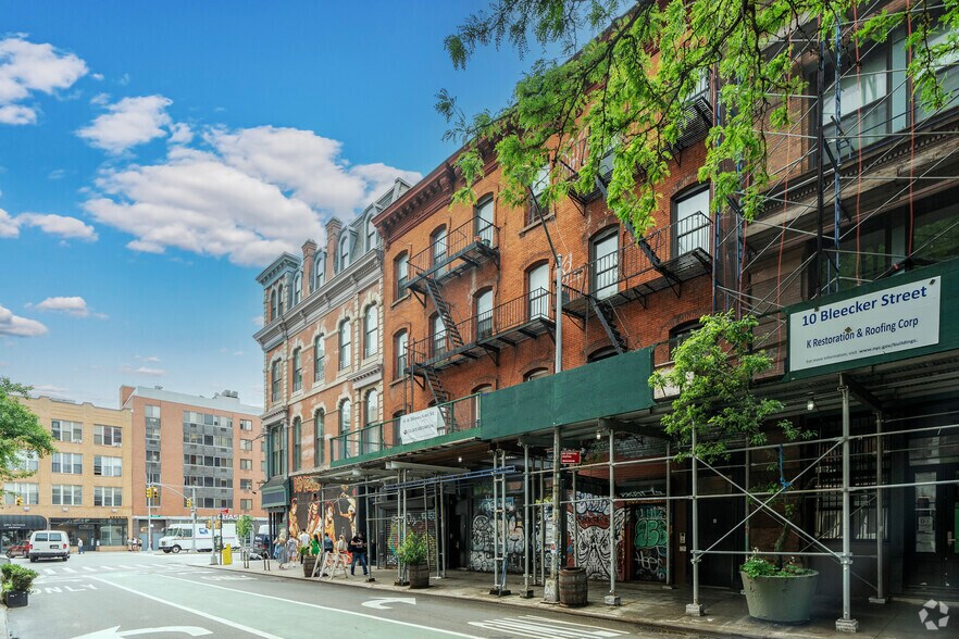 Primary Photo Of 4-6 Bleecker St, New York Apartments For Lease