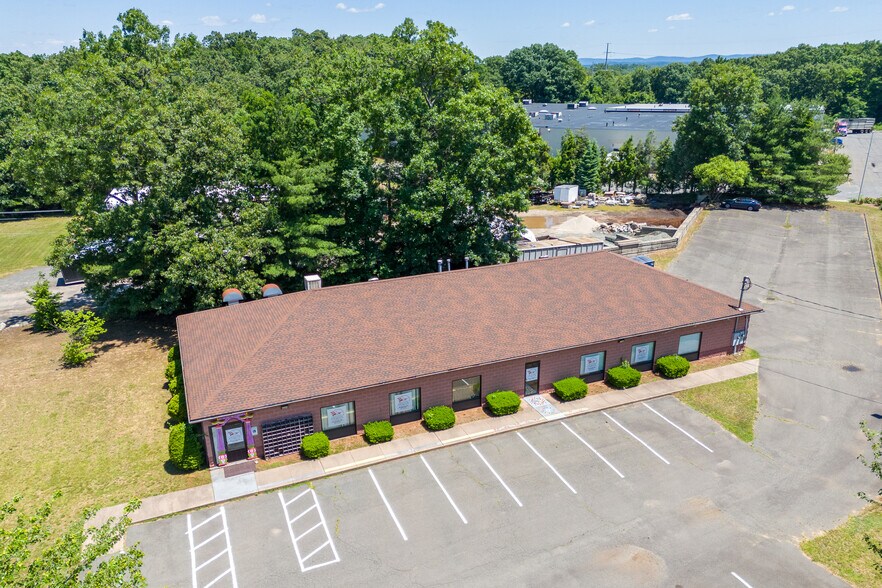 More Photos Of 605 Silver St, Agawam Storefront Retail Office For Sale