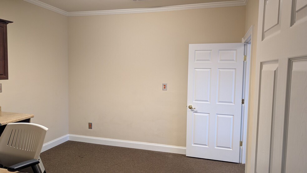 More Photos Of 6045 Southard Trce, Cumming Office For Lease