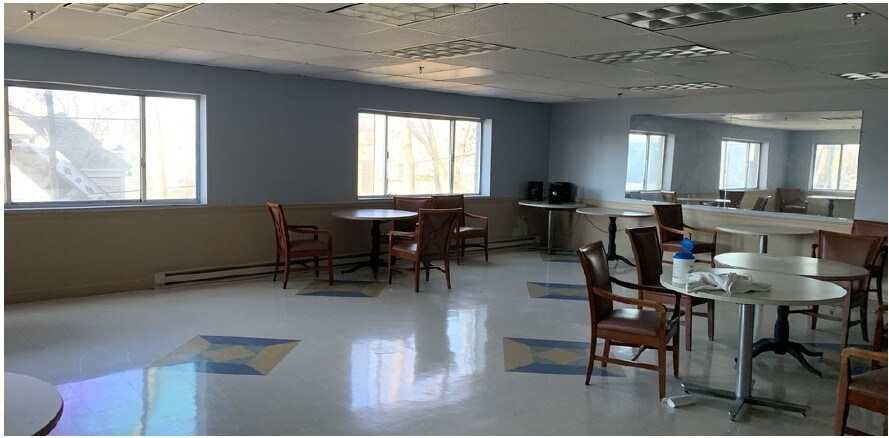 More Photos Of 81 Chatham St, Worcester Skilled Nursing Facility For Sale