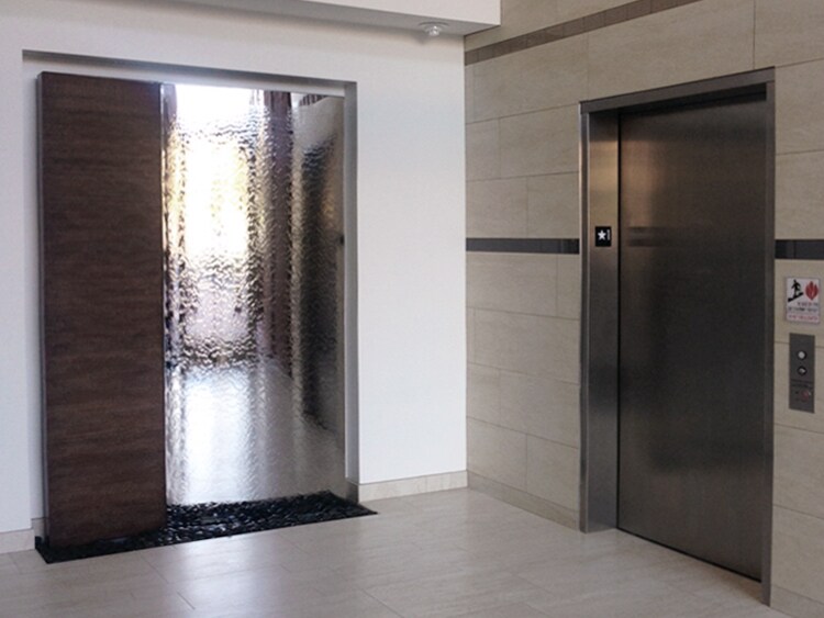 More Photos Of 17 Corporate Plaza Dr, Newport Beach Office For Lease