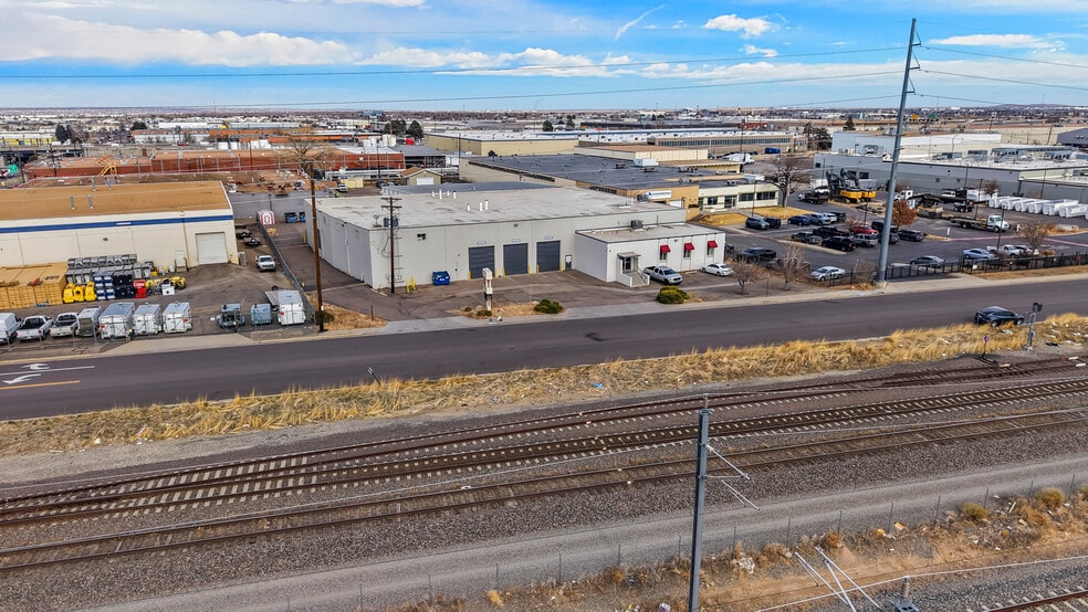 More Photos Of 5757 E 42nd Ave, Denver Warehouse For Lease