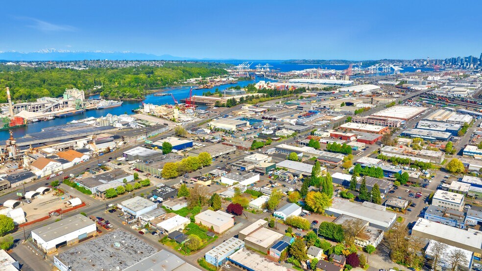 More Photos Of 5622 1st Ave S, Seattle Convenience Store For Sale