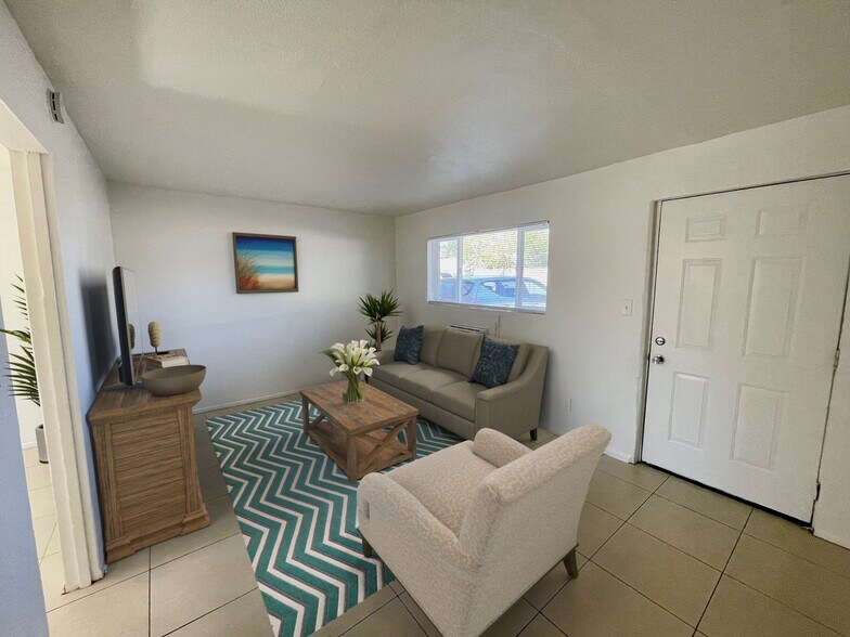 More Photos Of 1412 N 35th St, Phoenix Apartments For Sale