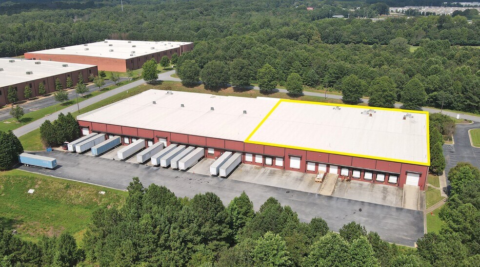 More Photos Of 5445 Rafe Banks Dr, Flowery Branch Warehouse For Lease