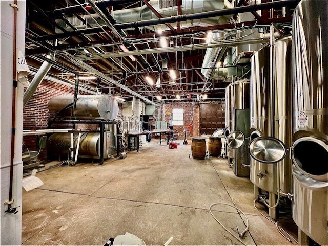 More Photos Of 4526 Tennyson St, Denver Freestanding For Lease