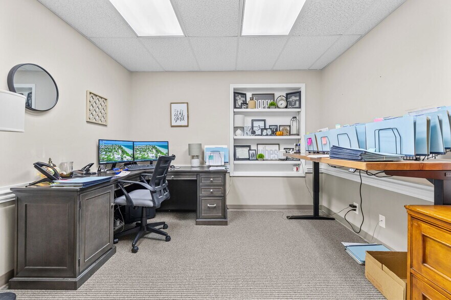 More Photos Of 150 Scarboro St, Asheboro Medical For Sale