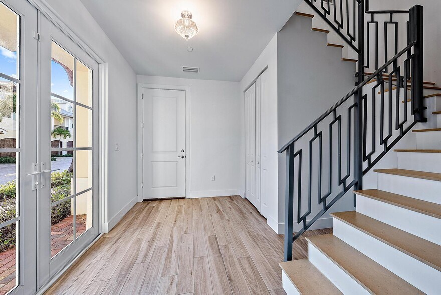 More Photos Of 3770 County Line Rd, Tequesta Apartments For Sale