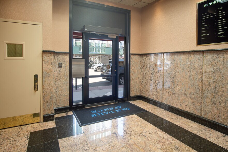 More Photos Of 53 N Park Ave, Rockville Centre Office For Lease