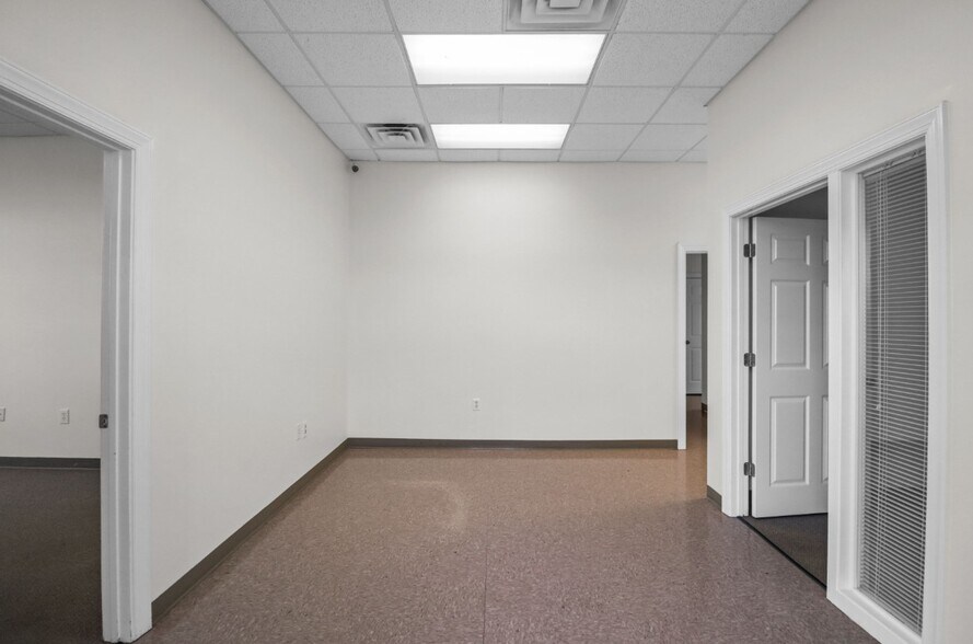 More Photos Of 14717 Friend Rd, Athens Manufacturing For Sale