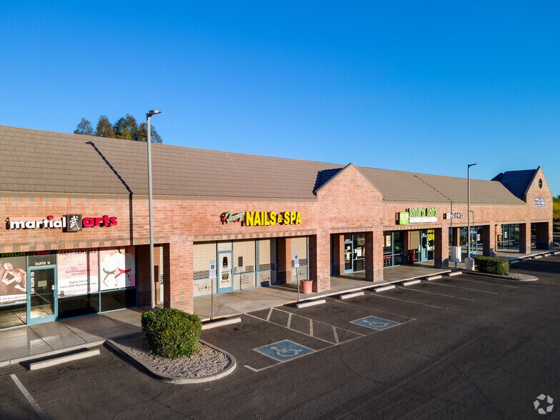 More Photos Of 4731 E Greenway Rd, Phoenix Storefront For Lease