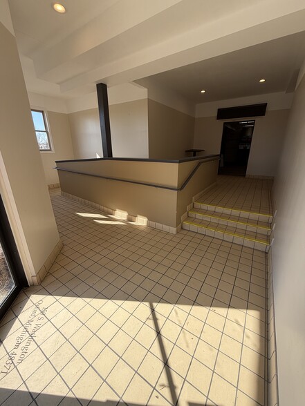 More Photos Of 150 S Washington St, Oxford Freestanding For Sale
