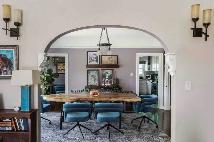 More Photos Of 1569 S Orange Grove Ave, Los Angeles Apartments For Sale