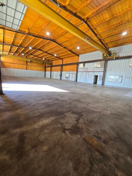 More Photos Of 3901 N Stowe Ave, Odessa Industrial For Lease