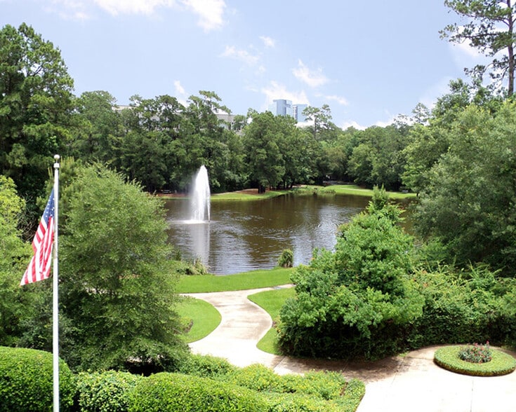 More Photos Of 10210 Grogans Mill Rd, The Woodlands Office For Lease