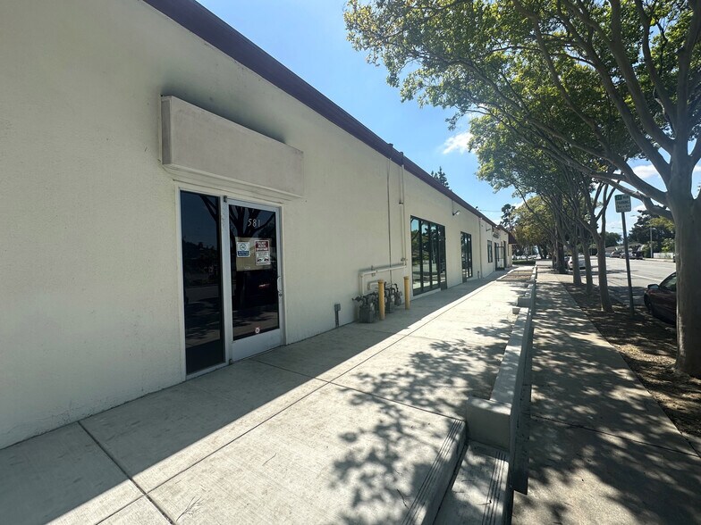 More Photos Of 1975-1995 Bellomy St, Santa Clara Freestanding For Lease