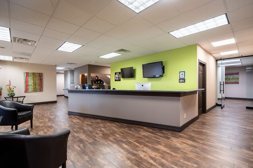 More Photos Of 7001 Westwind Dr, El Paso Office Residential For Lease