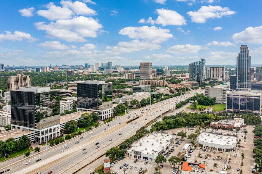 More Photos Of 1233 West Loop S, Houston Office For Lease