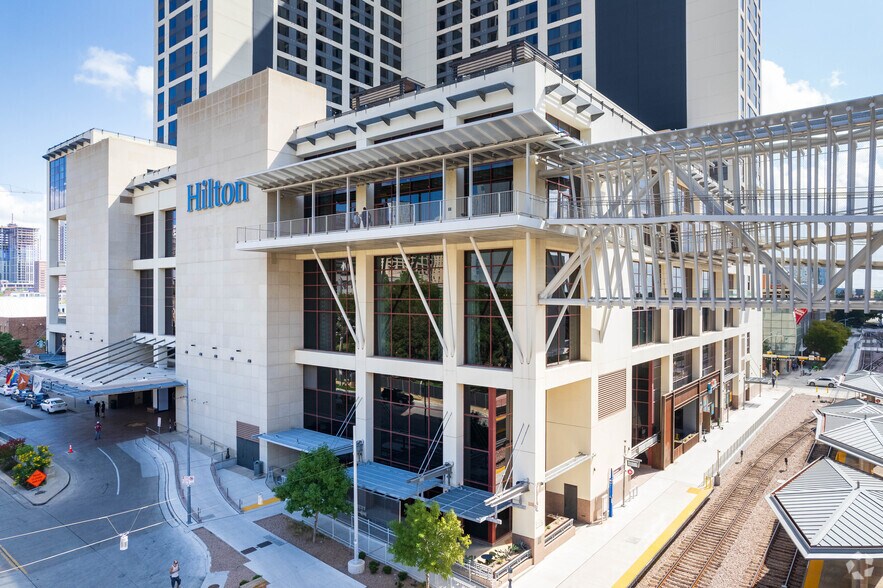 More Photos Of 509 E 5th St, Austin Hotel For Lease