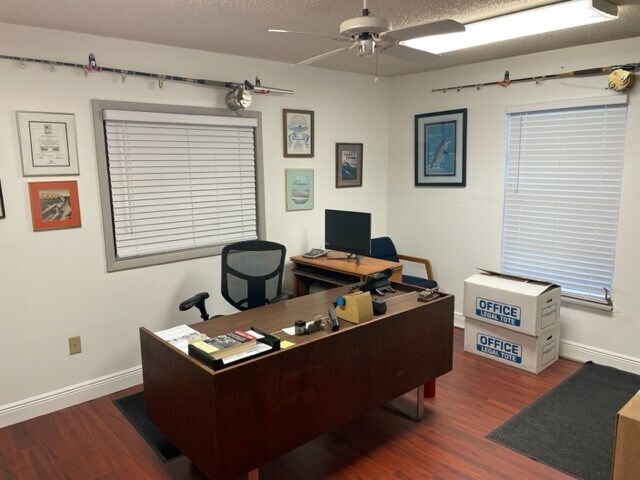 More Photos Of 7051 SW 21st Pl, Fort Lauderdale Warehouse For Sale