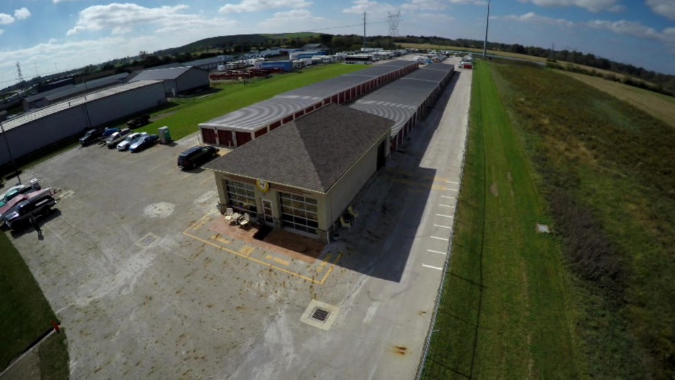 Primary Photo Of 5885 Haughn Rd, Grove City Self Storage For Sale