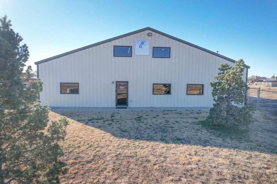 More Photos Of 2901 Lafayette Ln, Amarillo Warehouse For Sale